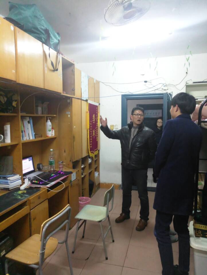 电气工程学院开展寝室安全与卫生专项检查